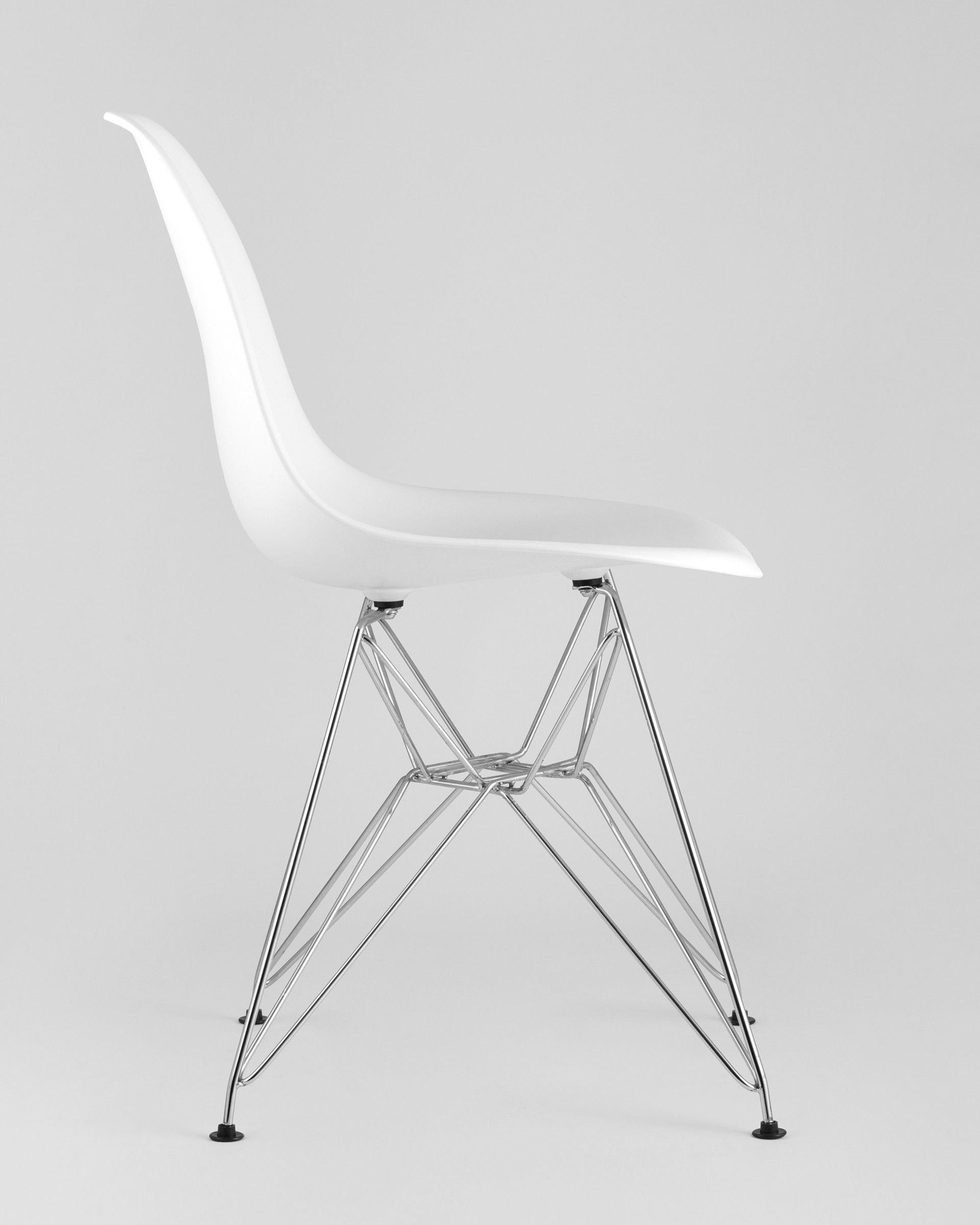 Стул Eames DSR белый