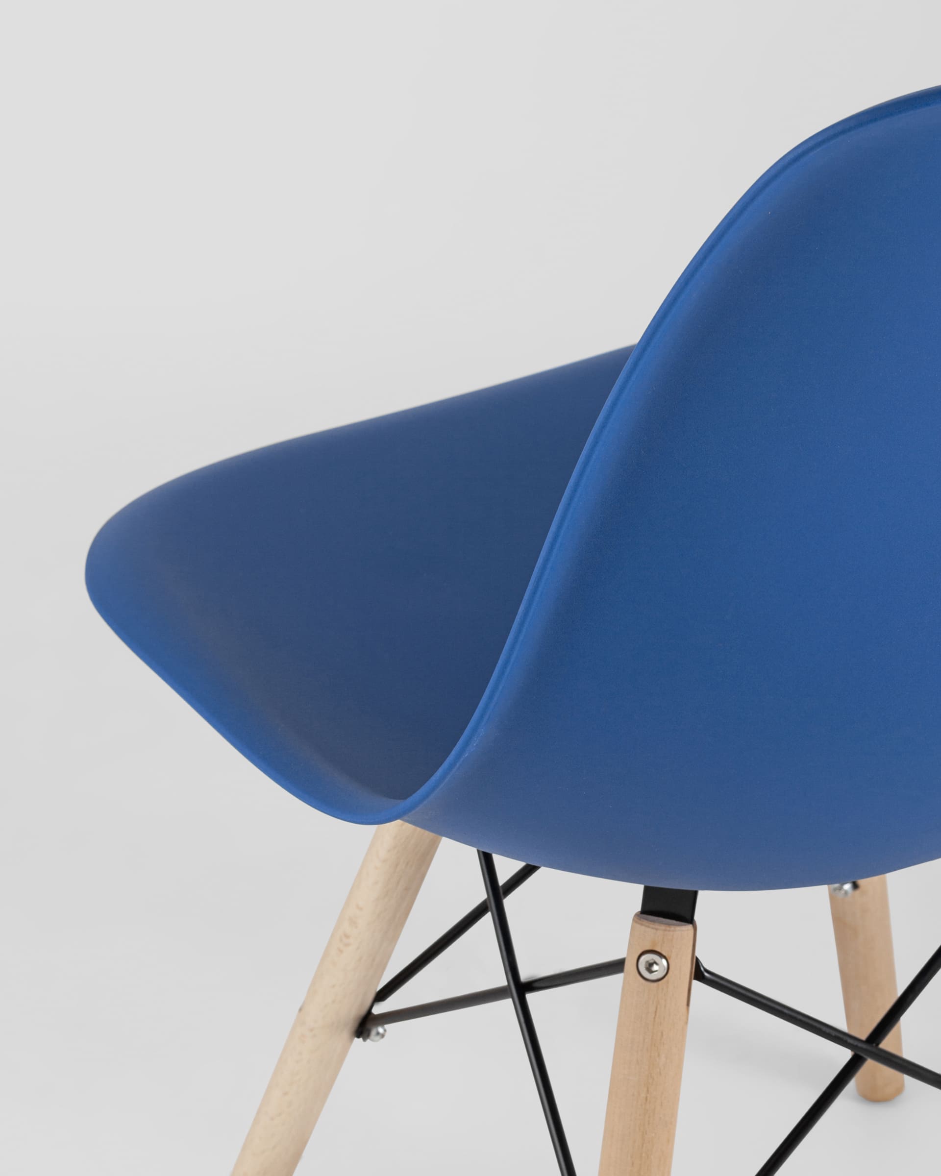 Стул Eames Style DSW синий